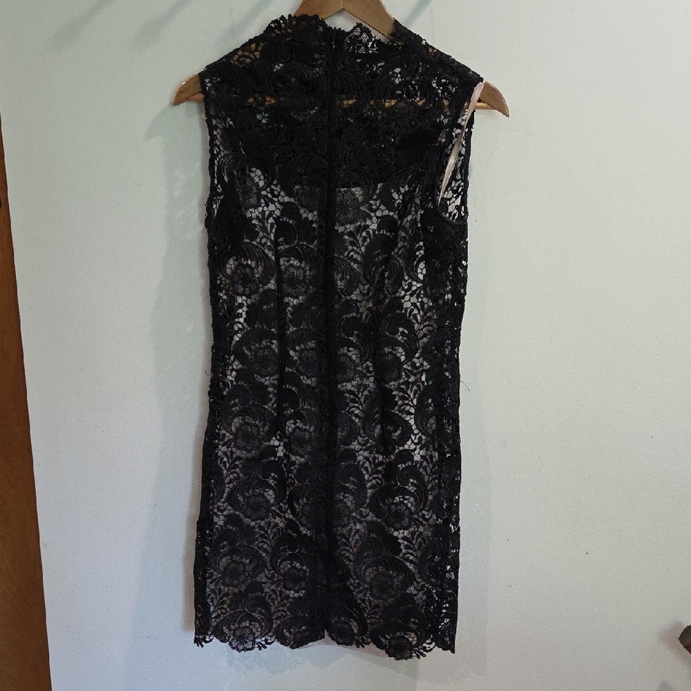 Gracia Black Sleeveless Mock Neck Sheath Mini Dress - Picture 6 of 6